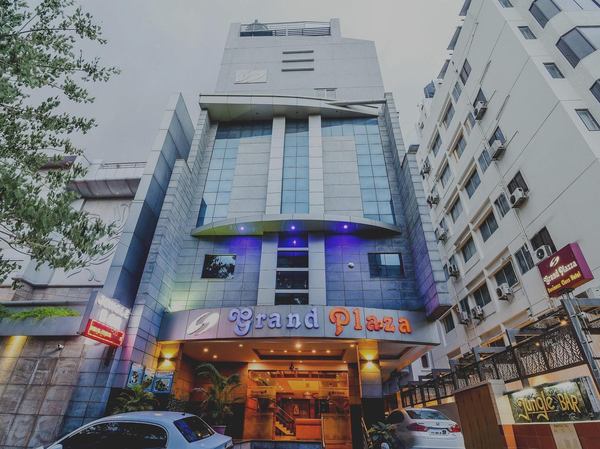 Super Capital O Grand Plaza Hotel Kojambuttúr Kültér fotó